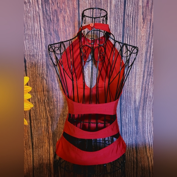 Red Halter With Back Cut-Outs - Picture 2 of 5